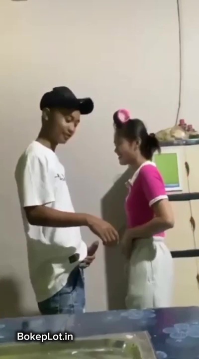 Bokep SMP ABG Viral Adek Kakak Ngewe Di Dapur